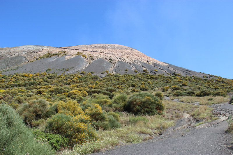 Le cratère de Vulcano ©Régine Cavallaro